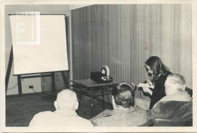Diapoteca en la Biblioteca Pública Municipal //Dr. Octavio Amadeo//