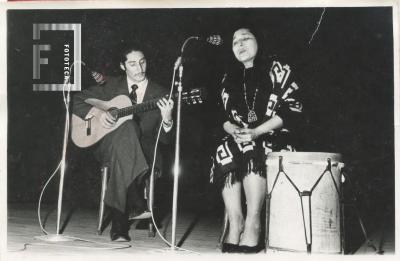 Presentación de Mercedes Sosa en el Cine teatro Campana