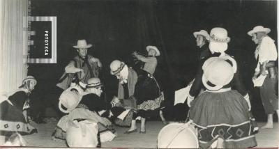 Presentación del Ballet de danzas de Jorge Lanza y Celia Queiro