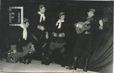 Presentación del Ballet de danzas de Jorge Lanza y Celia Queiro