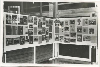 Muestra en el salón Ronald Nash referida al automovilismo en Campana