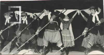 Presentación del Ballet de danzas de Jorge Lanza y Celia Queiro